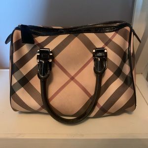 Burberry ‘bowling’ Bag